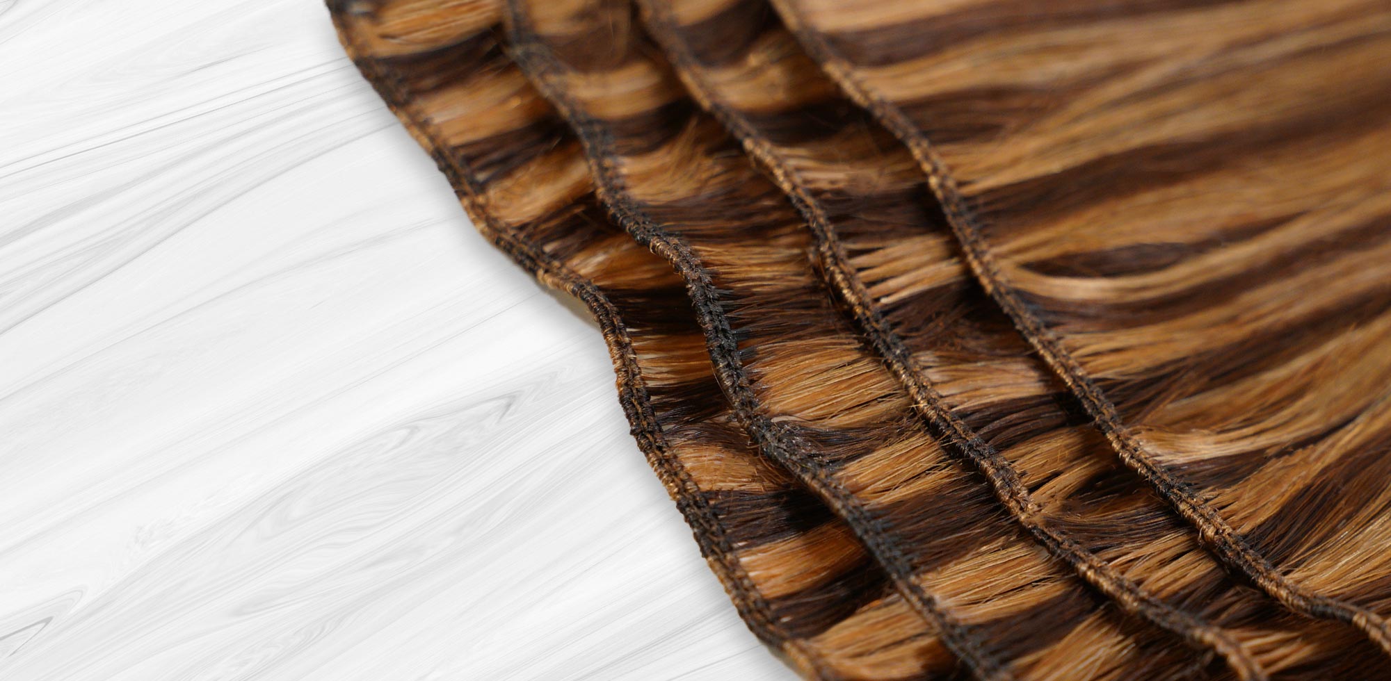 Hand tied wefts, looks like bad installation and too thick. Thoughts? :  r/FancyFollicles