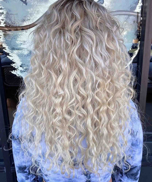 Curly Tape-In Hair Extensions – Perfect Locks